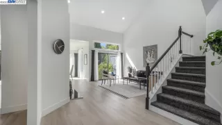 Photo #5: 41027403 Listing