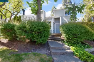 Photo #2: 41027419 Listing