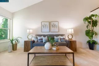 Photo #6: 41027419 Listing