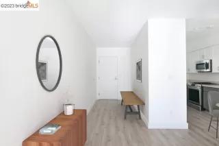 Photo #3: 41027432 Listing