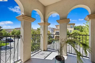 Photo #5: 41027604 Listing