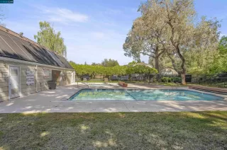 Photo #2: 41027614 Listing