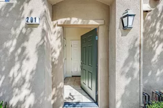 Photo #3: 41027633 Listing 