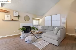 Photo #5: 41027735 Listing 