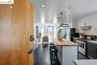 Photo #3: 41027742 Listing