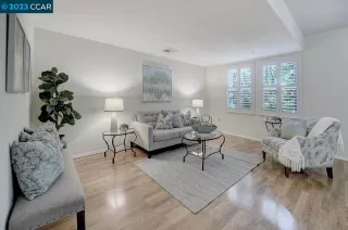 Photo #3: 41027754 Listing