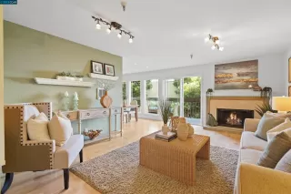 Photo #1: 41027812 Listing 