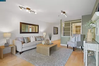 Photo #2: 41027812 Listing 