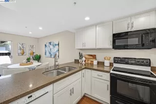 Photo #2: 41027846 Listing 