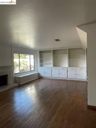 Photo #2: 41027948 Listing