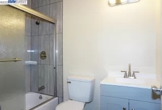 Photo #4: 41028037 Listing 