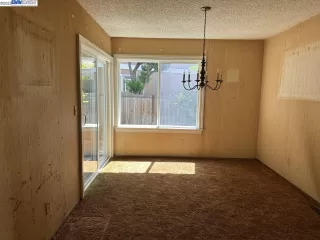 Photo #6: 41028038 Listing