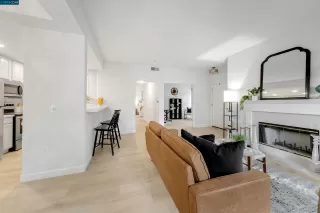 Photo #5: 41028098 Listing