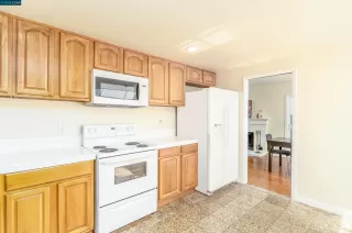 Photo #6: 41028161 Listing 