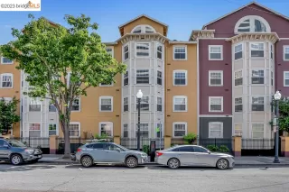 Photo #1: 41028228 Listing