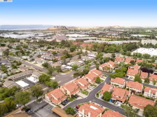 Photo #1: 41028385 Listing