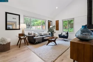 Photo #3: 41028417 Listing