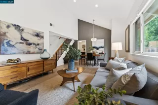 Photo #6: 41028417 Listing