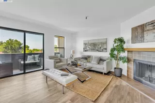 Photo #4: 41028418 Listing