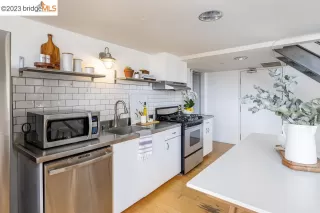 Photo #4: 41028423 Listing