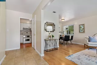 Photo #6: 41028444 Listing