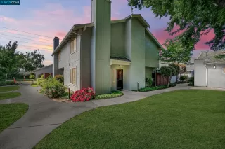 Photo #1: 41028477 Listing 