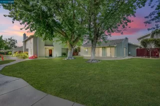 Photo #2: 41028477 Listing 