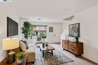 Photo #3: 41028539 Listing