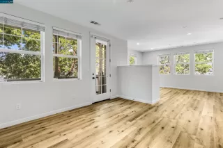 Photo #4: 41028553 Listing 