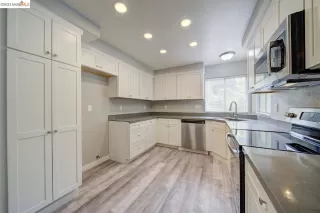 Photo #3: 41028605 Listing