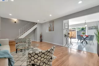 Photo #5: 41028607 Listing 