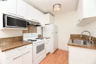 Photo #3: 41028631 Listing