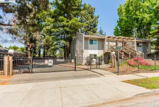 Photo #1: 41028634 Listing 