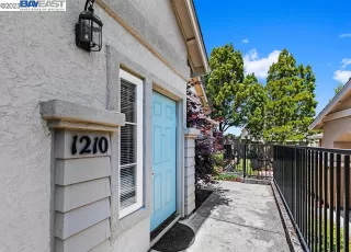 Photo #1: 41028640 Listing