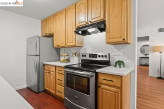 Photo #4: 41028687 Listing