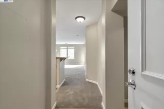 Photo #4: 41028701 Listing