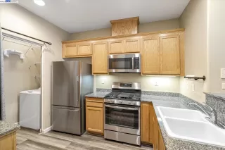 Photo #6: 41028701 Listing