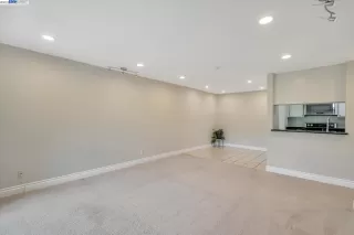 Photo #6: 41028784 Listing 