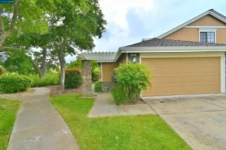 Photo #1: 41028802 Listing 