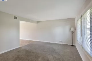 Photo #6: 41028826 Listing 