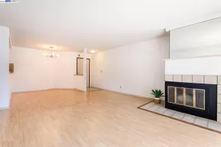 Photo #3: 41028837 Listing 