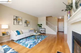 Photo #5: 41028844 Listing 