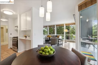 Photo #3: 41028848 Listing