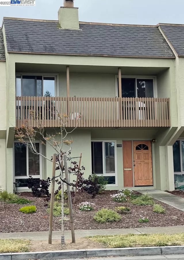 MLS: 41028938 Condo For Sale