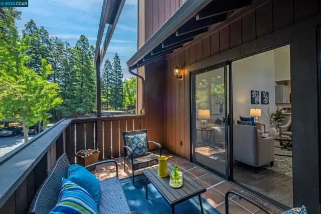 MLS: 41028940 Condo For Sale