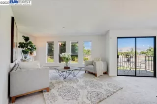 Photo #2: 41028985 Listing