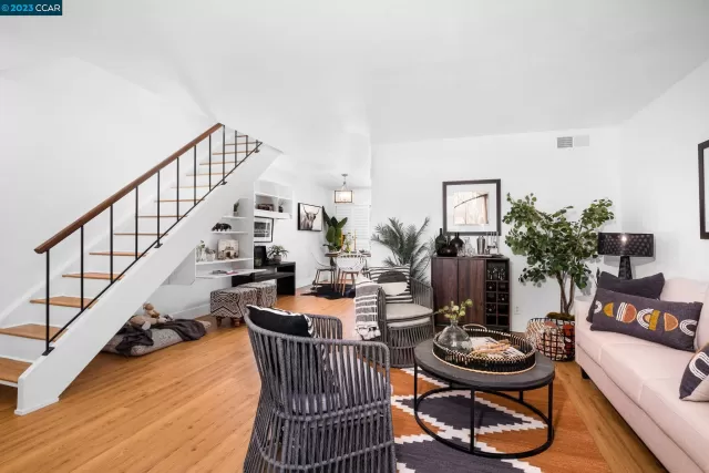 MLS: 41029041 Condo For Sale