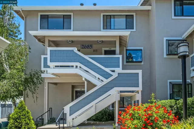 MLS: 41029047 Condo For Sale