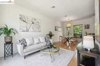 Photo #3: 41029092 Listing