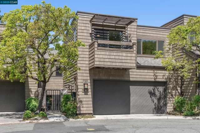 MLS: 41029146 Condo For Sale